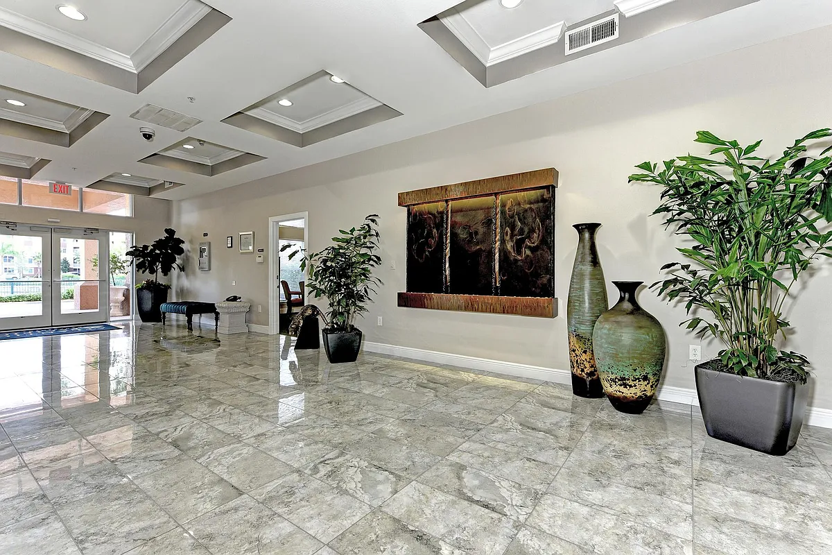 Building Photo - 808 3rd Ave W #701