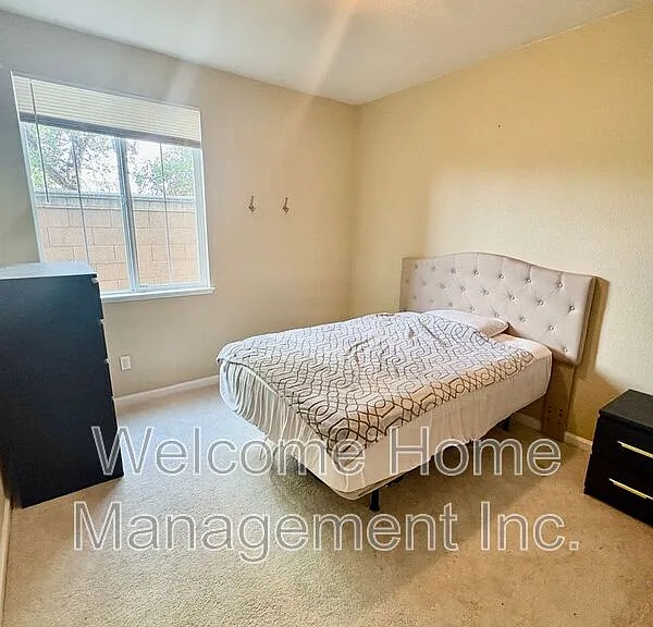 6011 Daffodil Dr — Photo 10