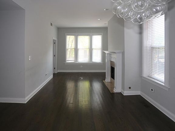 5th image of 3848 N Southport Ave #1K