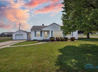 1705 W Cole Rd, Fremont, OH 43420