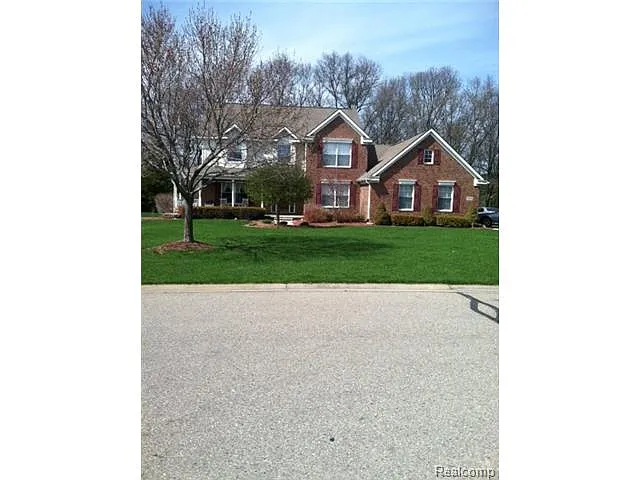7598 Setters Pointe Dr photo 1