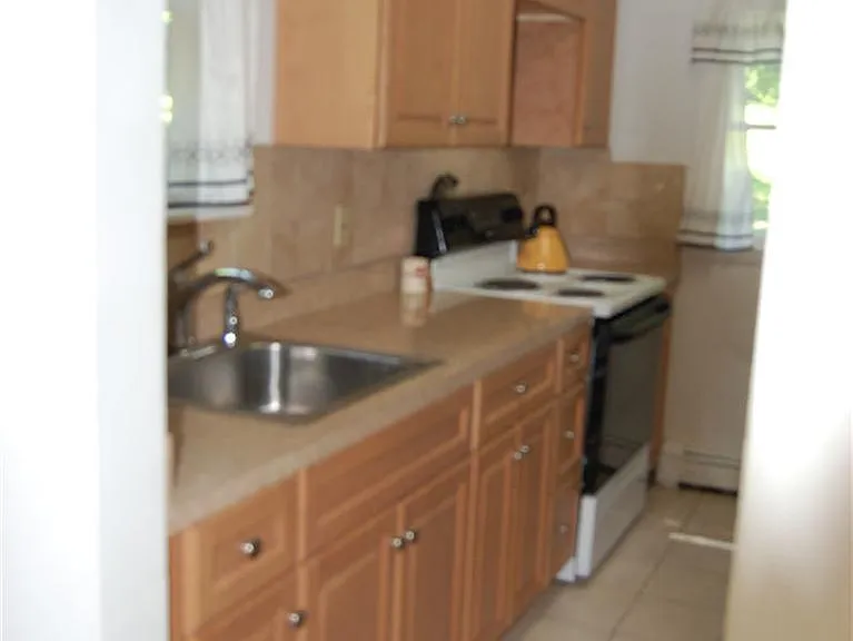 80 Hawkes Ave — Photo 6