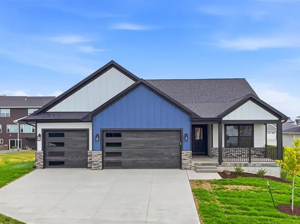 604 Rock Ridge Rd, Tiffin, IA 52340