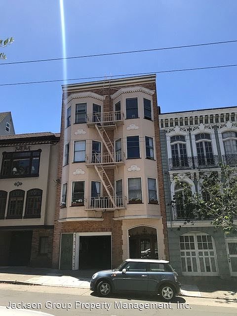 1st image of 825 Ashbury St APT 5