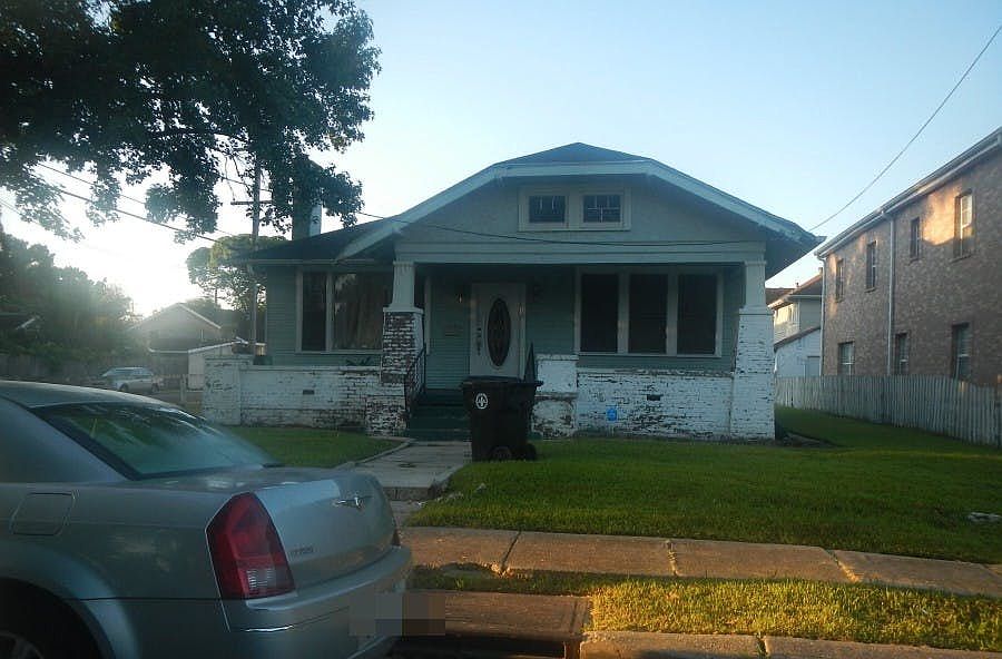 1st image of 2684 Verbena St