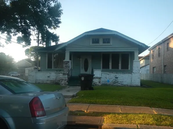 2684 Verbena St, New Orleans, LA 70122