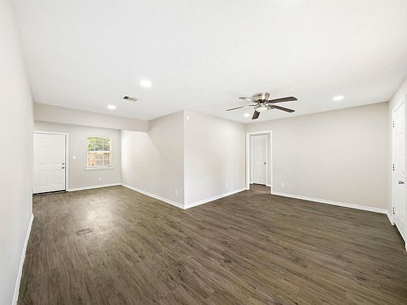 4th image of 3561 Nathaniel Brown St