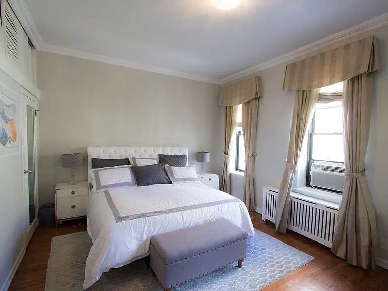 334 W 89th St #3 — Photo 4