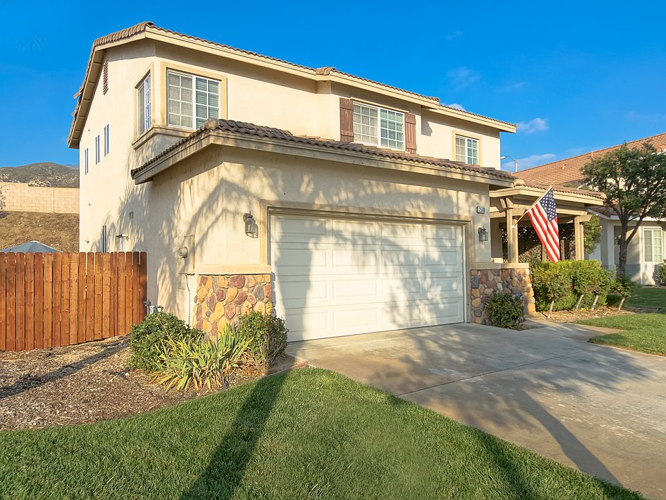 1st image of 2580 Redwood Ct