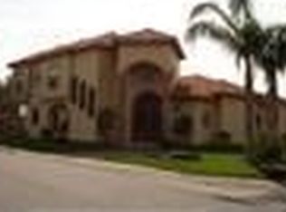 319 Puig Dr, Laredo, TX 78045