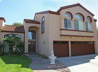 541 Iris Ln, San Ramon, CA 94582