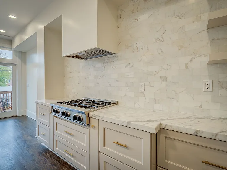 1022 Park Rd NW — Photo 11