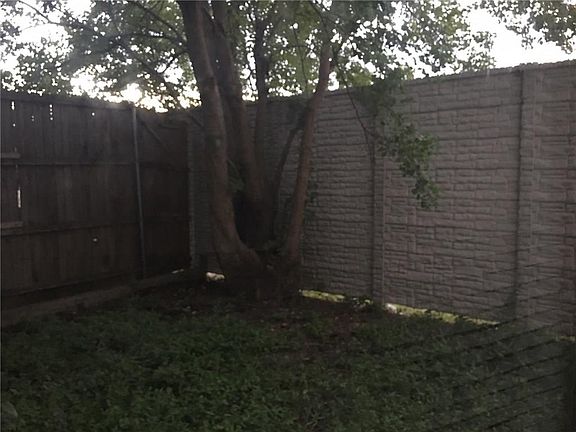 2nd image of 747 Ticonderoga Dr