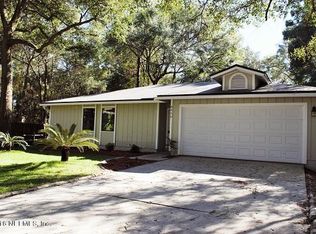 8050 Voltaire Ct E, Jacksonville, FL 32277