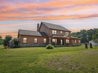 17855 305th St, Shafer, MN 55074