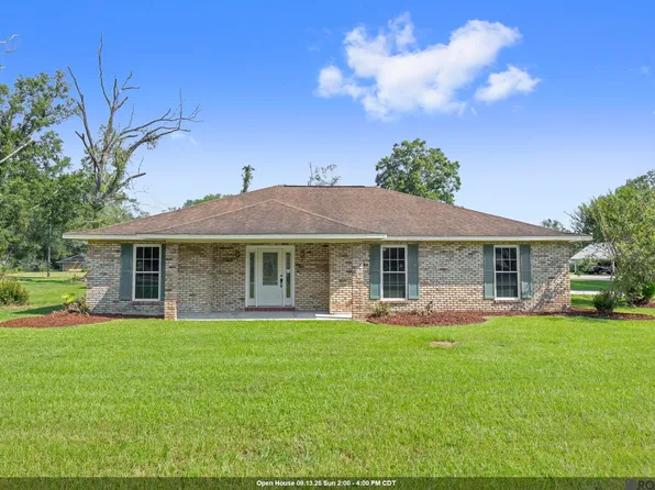 8785 Wesley St, Denham Springs, LA 70726