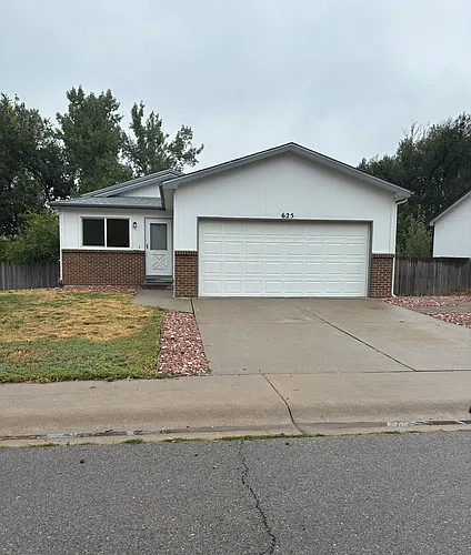 625 Woodland Way Photo 1