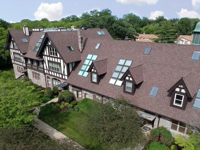 701 S Lake Shore Dr, Lake Geneva, WI, 53147