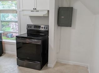 2431 Pine St #B, Everett, WA 98201