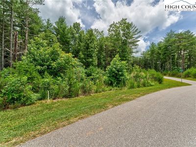 17 Aqua Vista Way, Nebo, NC, 28761