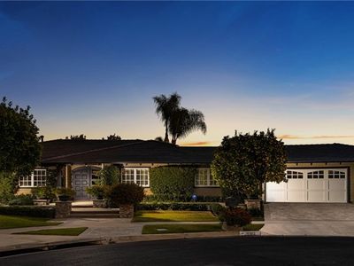 18982 Newton Ave, Santa Ana, CA, 92705