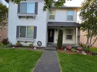 7029 Carmichael Ave SE, Snoqualmie, WA 98065