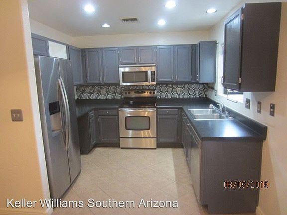 4th image of 2950 W Autumn Breeze Dr