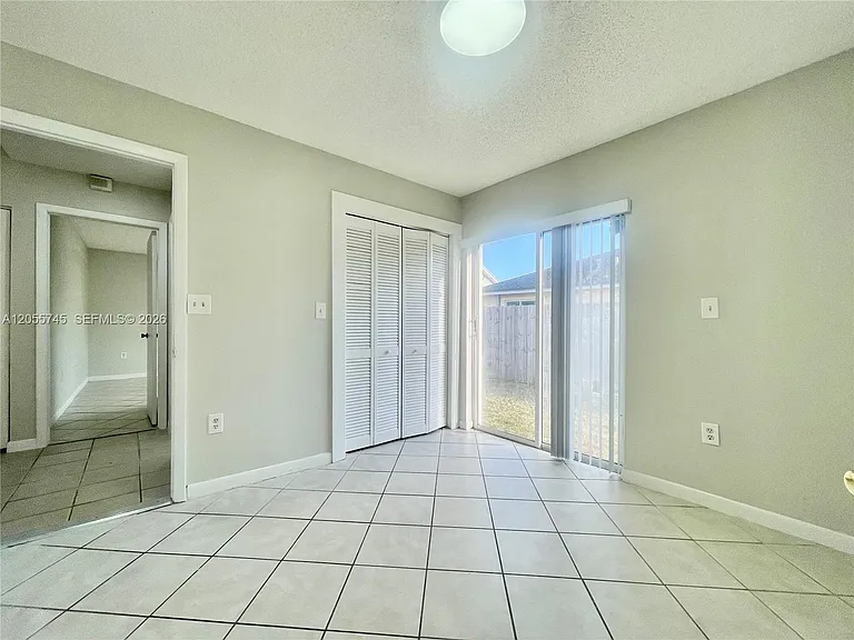 5508 NW 101st Ct — Photo 18