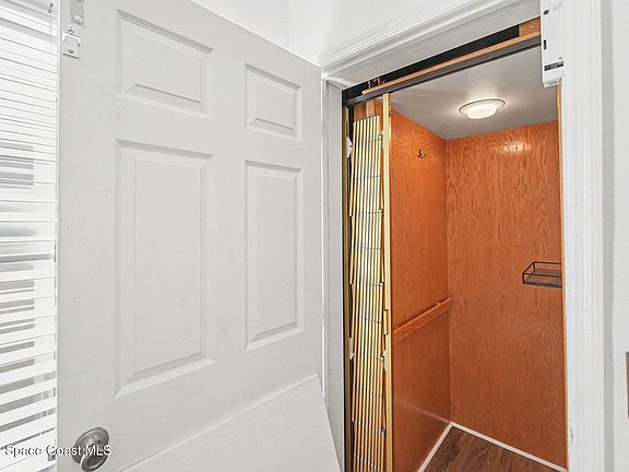 5th image of 14215 N Bayshore Dr