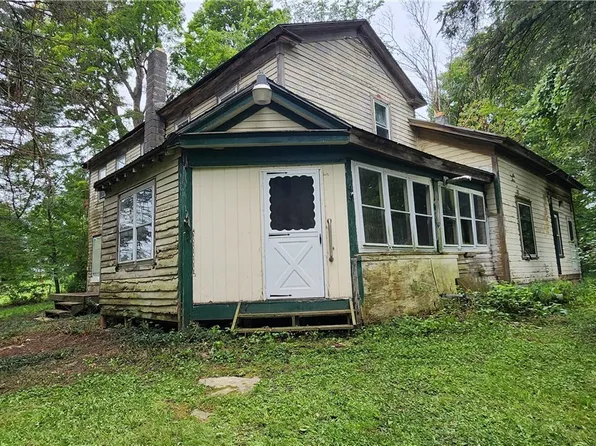 5191 Pleasant Valley Rd, Morrisville, NY 13408