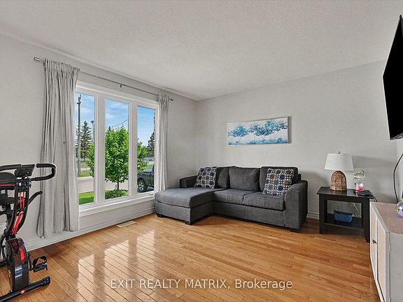 5th image of 15 A Blais St #B
