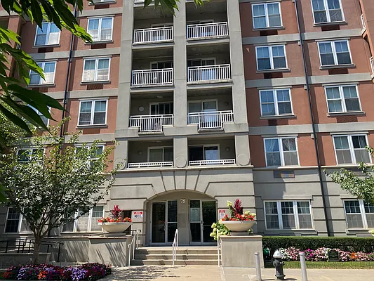 Sold by Sunshine R E LLC | media 2