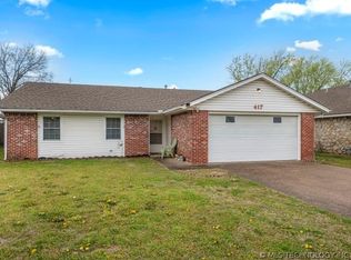 417 N Spruce Ave, Bartlesville, OK 74006