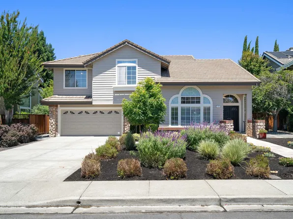 1024 Belleterre Dr, Danville, CA 94506