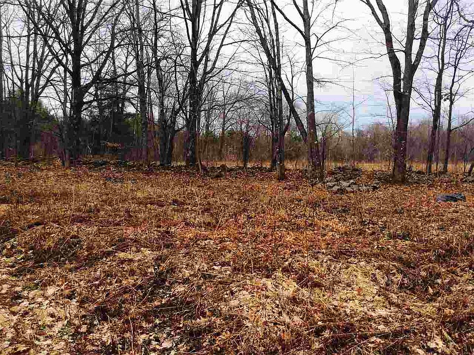 2nd image of 192 Finley Rd