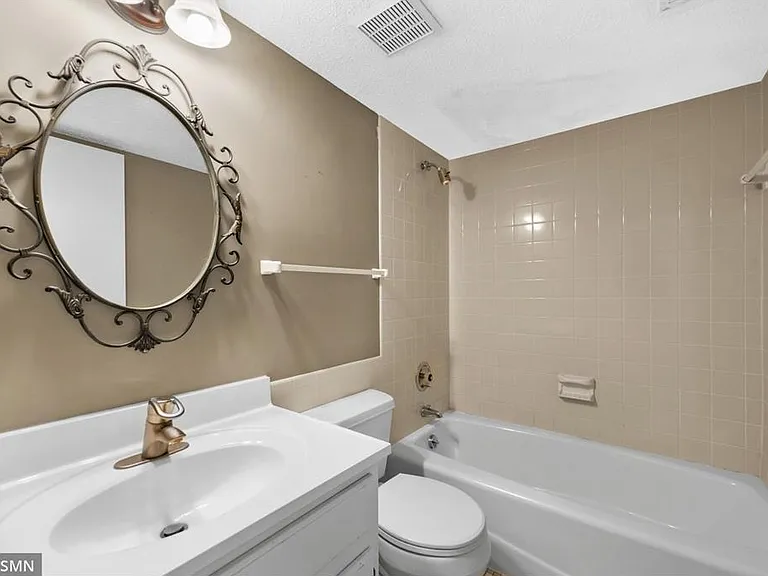 4831 Spring Cir — Photo 9