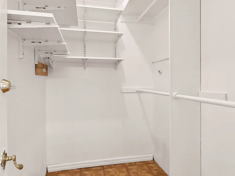 344 E 84th St #1 — Photo 12