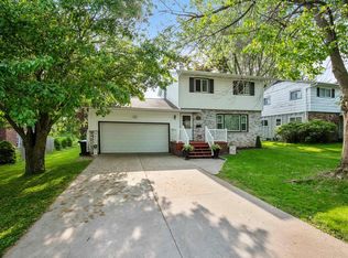 921 S Grove St, Ripon, WI 54971
