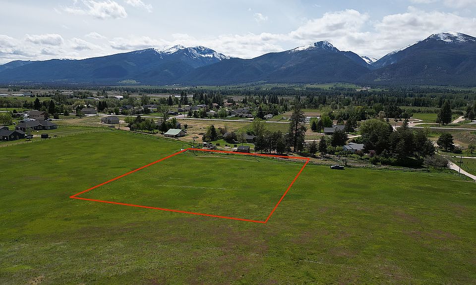 1st image of 453 Osprey Overlook Ln