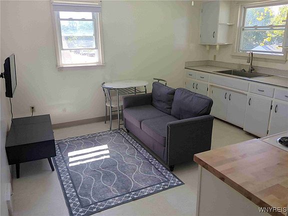 3rd image of 105 Fernald Ave