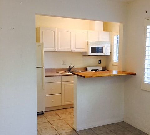4th image of 1315 N Indian Canyon Dr #D