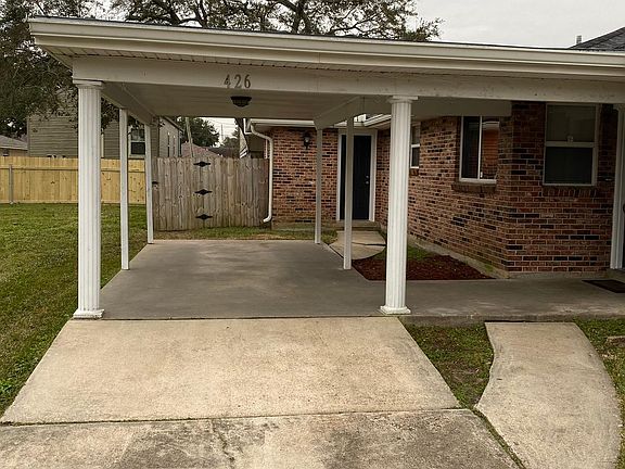 2nd image of 426 Hay Pl #426