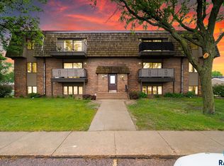 3548 S Gateway Blvd APT 101, Sioux Falls, SD 57106