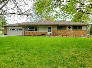 545 N Neeper St, Capac, MI 48014