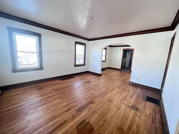3rd image of 1712 Eastern Ave SE #1