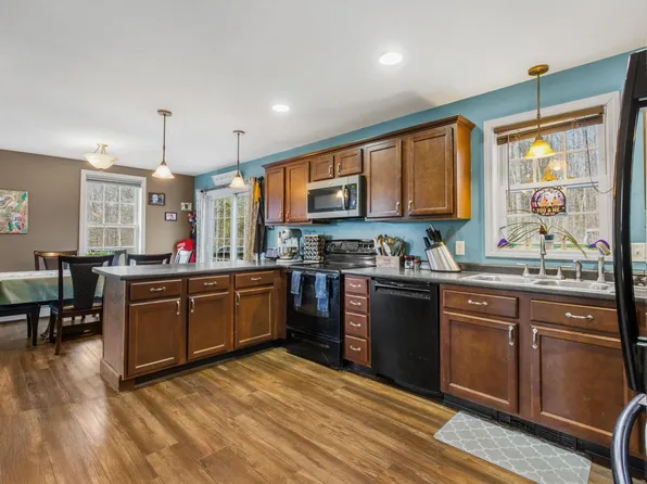 26 Cedar Creek, Barrington, NH 03825