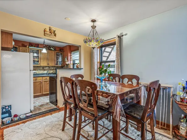 218-12 43rd Avenue image 3 of 16