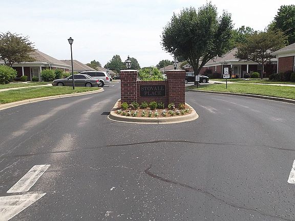 2nd image of 7948 Stovall Ct