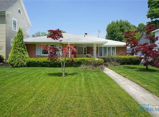 320 Greenlawn Ave, Findlay, OH 45840