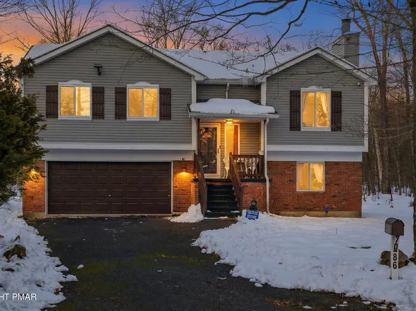 7086 Boulder Ct, Tobyhanna, PA 18466
